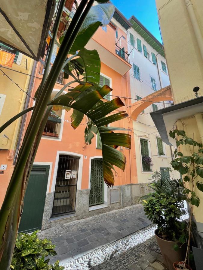 Vialunga Apartment In The Old Town Bordighera Kültér fotó